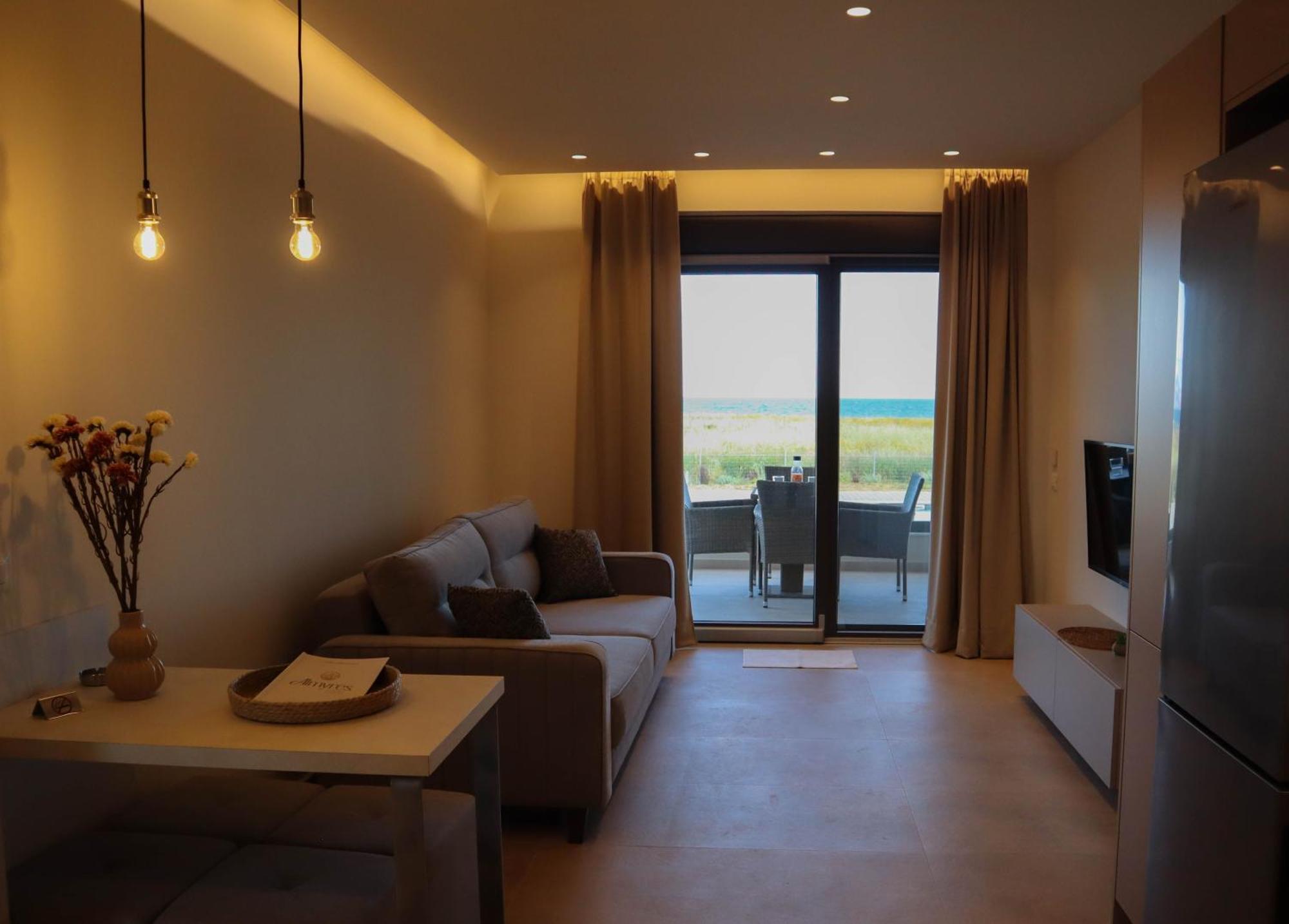 Almyres Luxurious Residences Míloi Exteriör bild